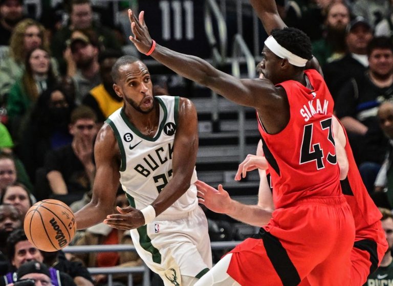Bucks look to avenge November loss to Spurs