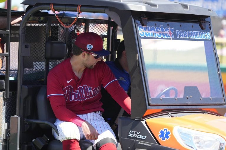 MLB News: Rhys Hoskins set for ACL surgery on Opening Day