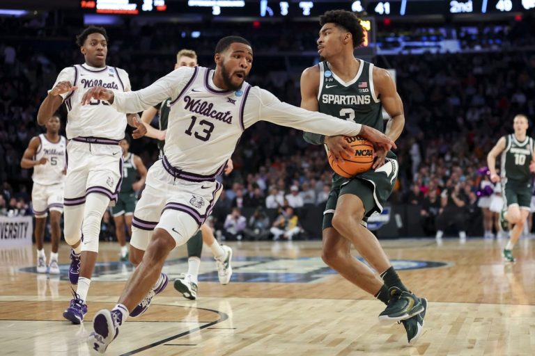 Markquis Nowell carries K-State past Michigan St. to Elite Eight