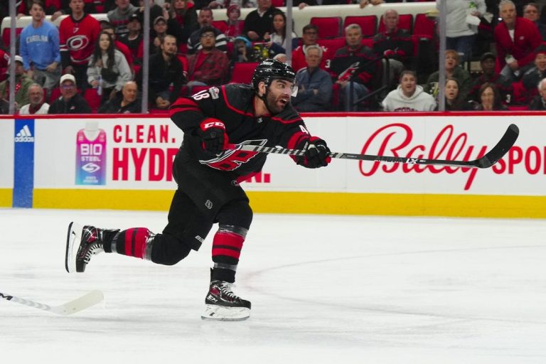 NHL News: Hurricanes hit road looking for points vs. Red Wings