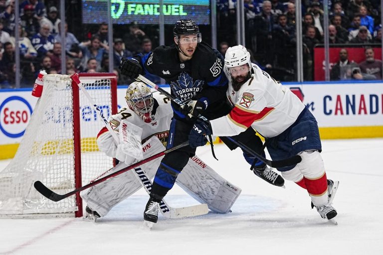 NHL News: Panthers top Leafs in OT, keep pace in playoff race