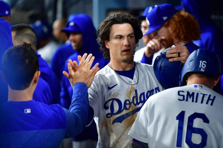 MLB News: Reloaded with rookies, Dodgers look down D-backs again
