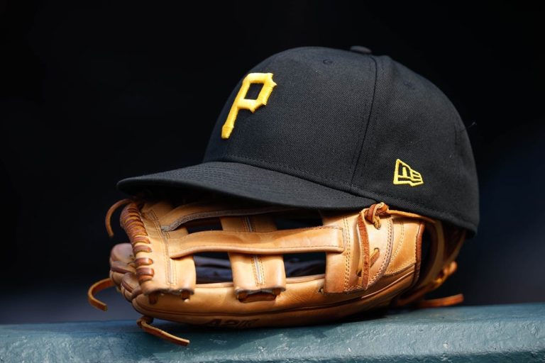 MLB News: Pirates great, former NL MVP Dick Groat dies at 92