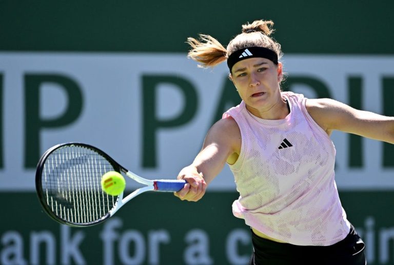 WTA News: Karolina Muchova remains strong, opens with win at Madrid