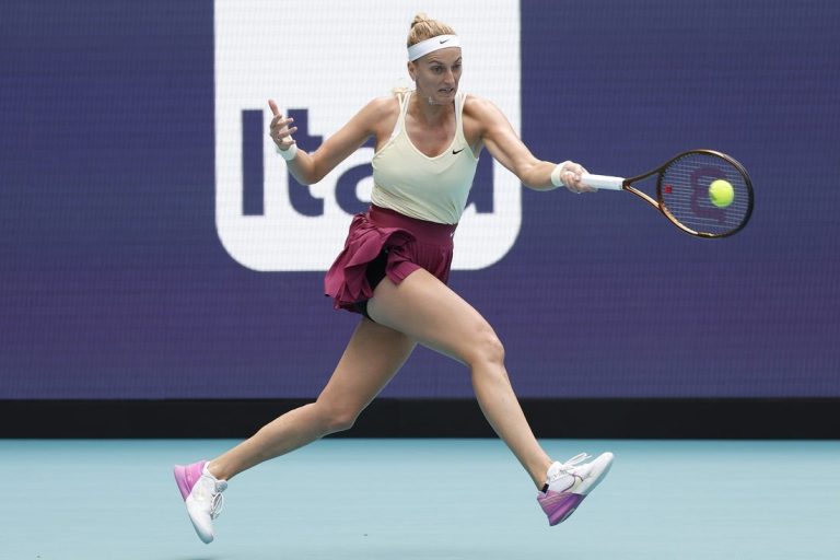 WTA News: Petra Kvitova rallies to reach Miami final for first time in 13 tries