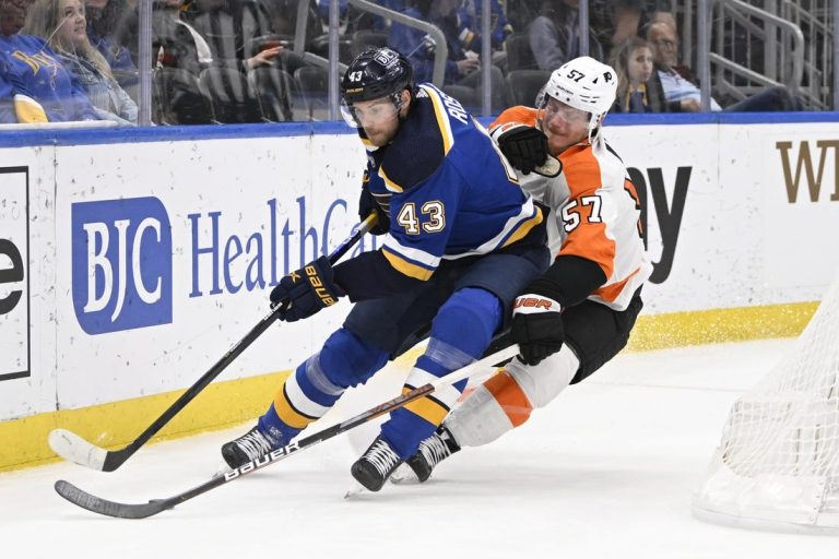 NHL News: Blues jump out to 3-0 lead, hang on to beat Flyers