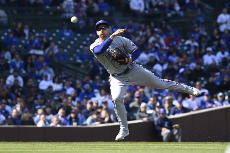 MLB News: Rangers’ Corey Seager (hamstring) exits game vs. Royals