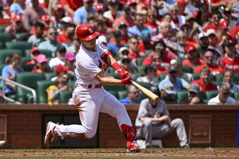 MLB News: Mariners, Cardinals both trying to meet preseason expectations