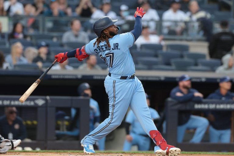 MLB News: Vladimir Guerrero Jr., Blue Jays power past Yankees