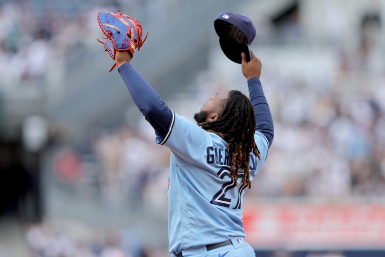 MLB News: Swept by Rays, White Sox face AL East power Jays next