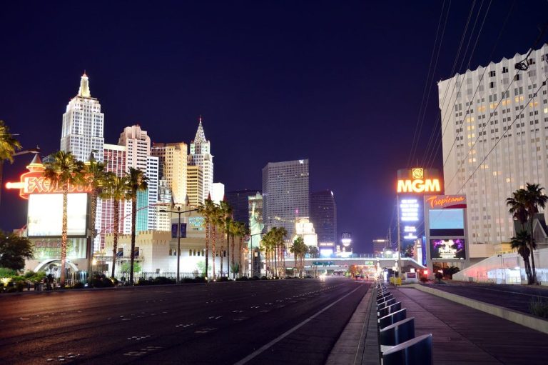 MLB News: Reports: A’s shift Las Vegas plan to Tropicana site