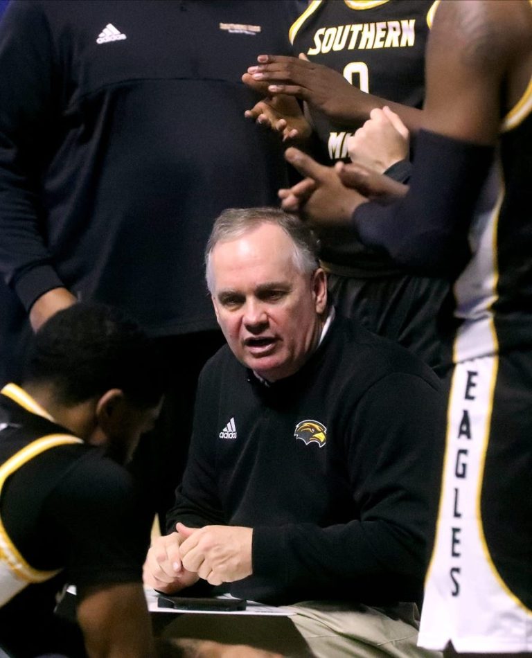 Southern Miss coach Jay Ladner lands extension after 25-win season
