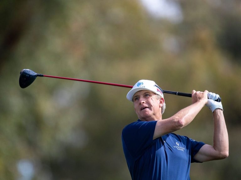 CHAMP News: David Toms, Stephen Ames share lead at Mitsubishi Electric