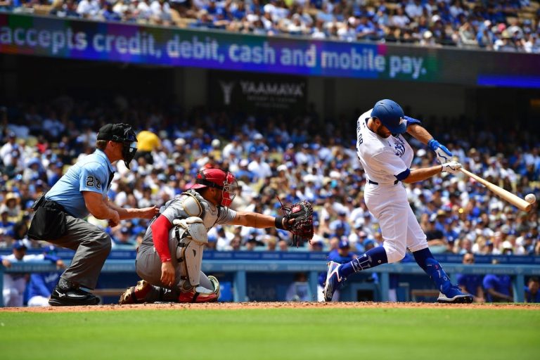 MLB News: Patient Dodgers dump Cardinals for 3-game sweep