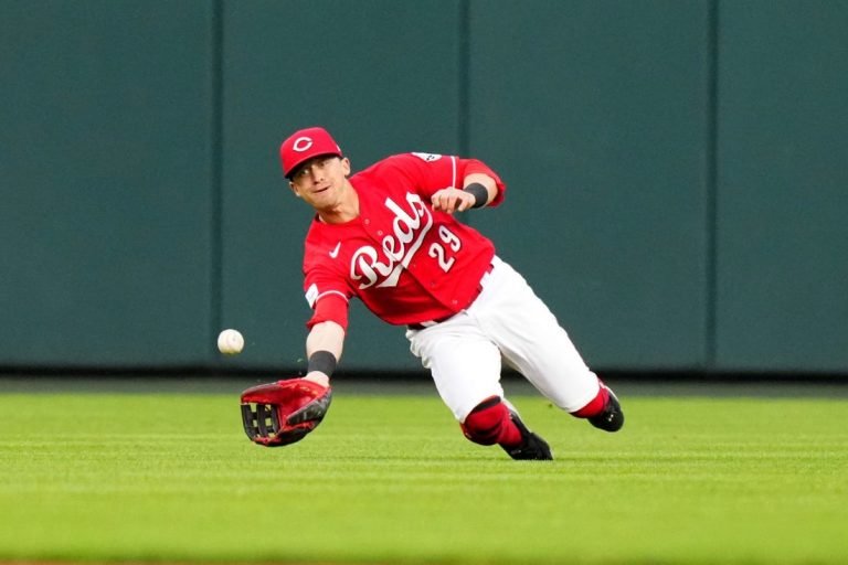 MLB News: Reds activate CF TJ Friedl (oblique) from IL
