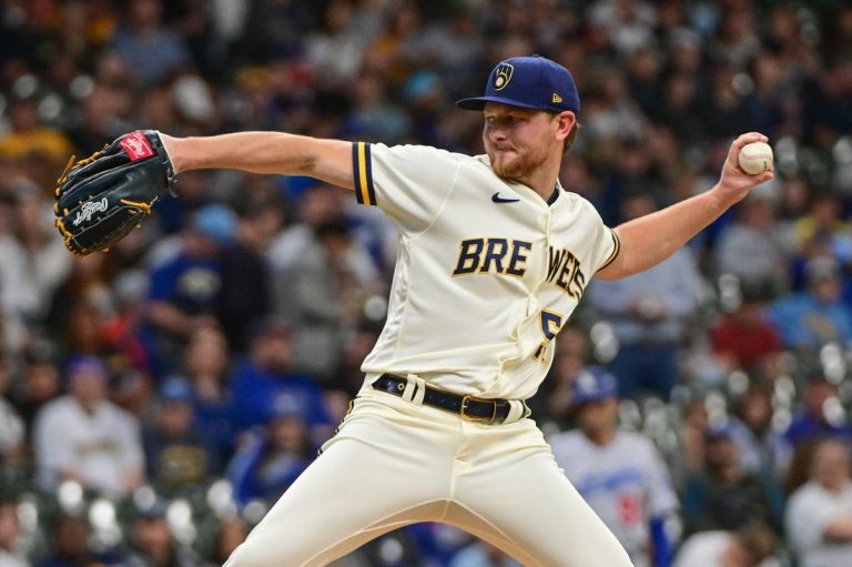 MLB News: Brewers place LHP Eric Lauer on IL with shoulder impingement