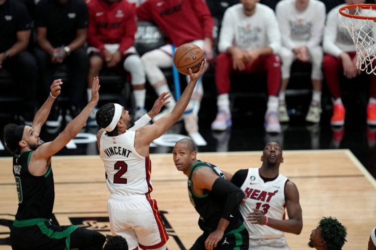Gabe Vincent, Heat thrash Celtics for 3-0 series lead