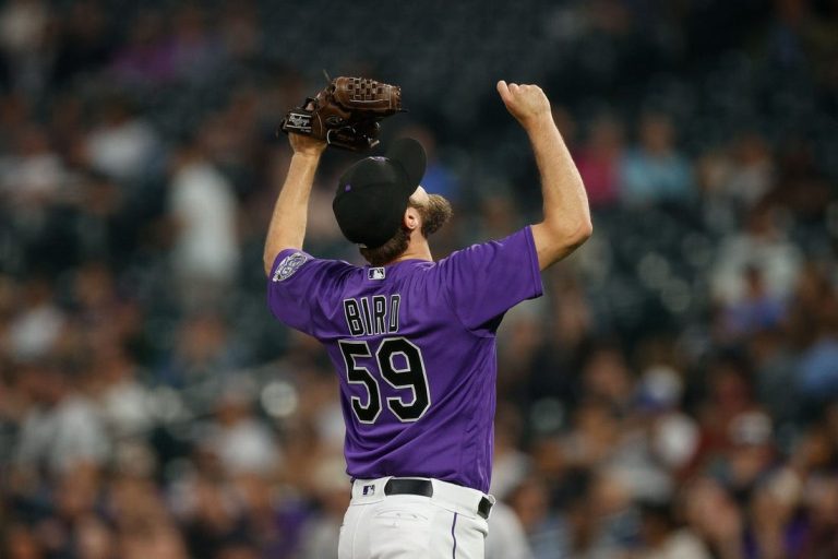 MLB News: Elias Diaz goes deep in Rockies’ win over Marlins