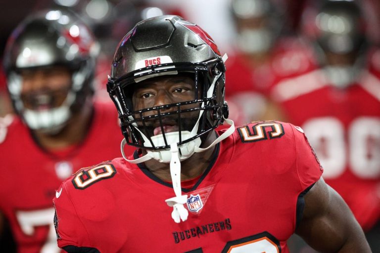 NFL News: Colts sign Genard Avery, waive Darius Hagans