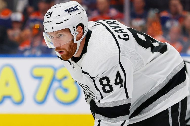 NHL News: Agent: Kings D Vladislav Gavrikov signs 2-year extension