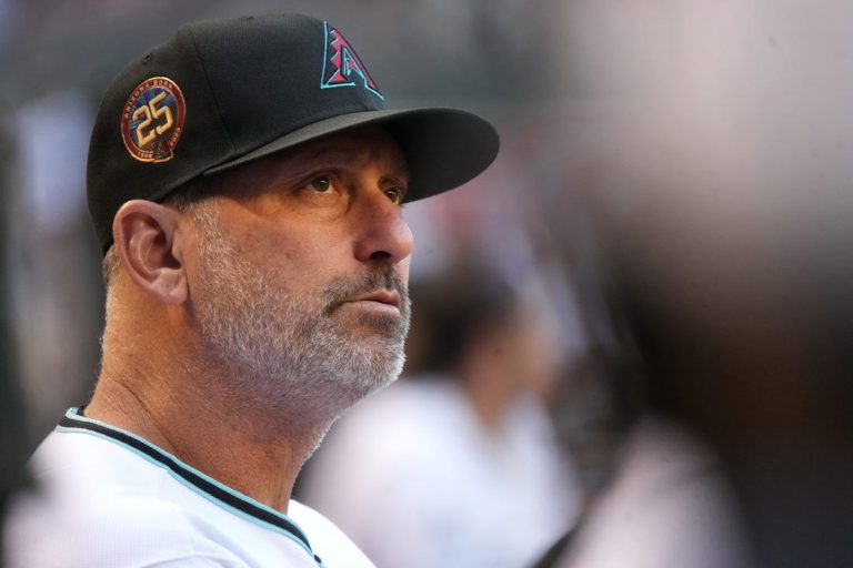 MLB News: Diamondbacks give manager Torey Lovullo 1-year extension