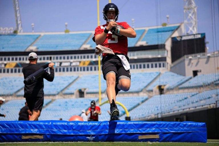 NFL News: Jags unveil plans on multibillion dollar stadium renovations