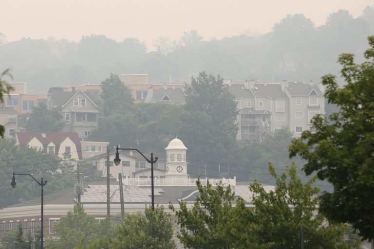 Lynx-Liberty postponed over poor air quality