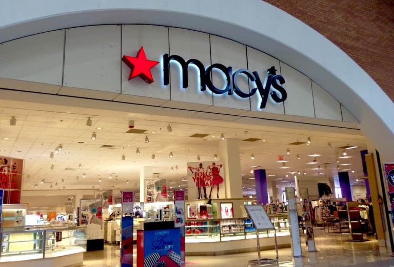 Macy’s Price Target Cut at UBS
