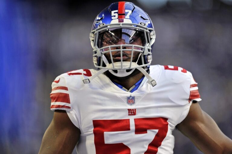 NFL News: Reports: Giants LB Jarrad Davis recovering from shoulder surgery