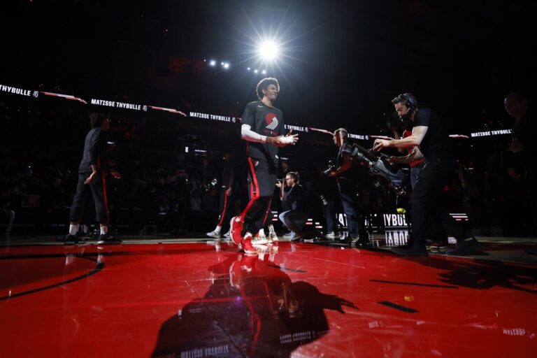 Blazers match Mavs’ $33M offer, keep Matisse Thybulle