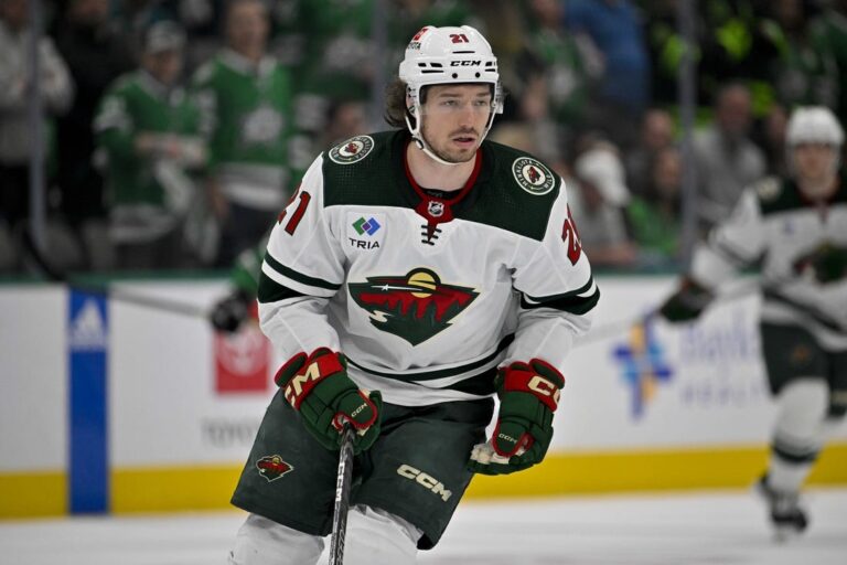 NHL News: Wild agree to one-year deal with F Brandon Duhaime