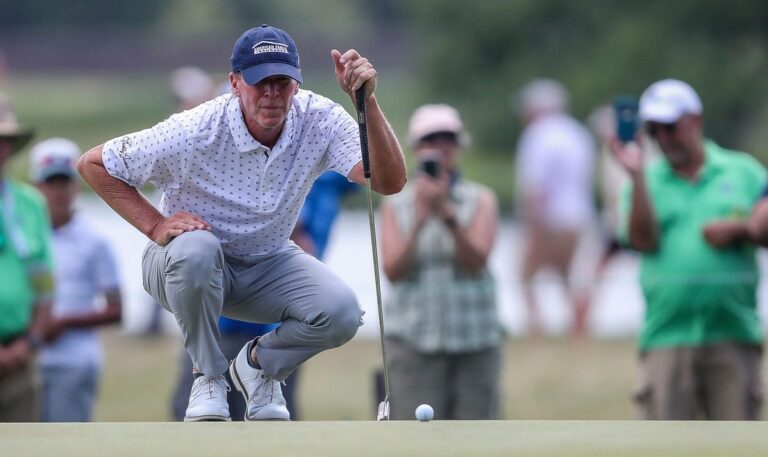 CHAMP News: Steve Stricker, Harrison Frazar tied for major lead in Akron