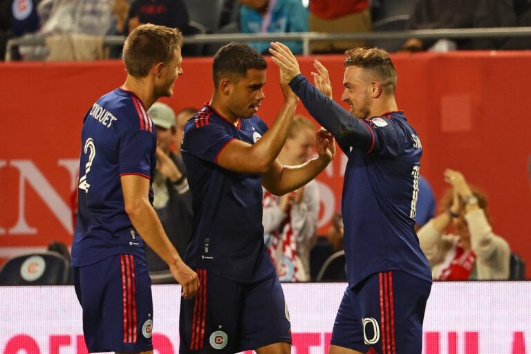 MLS News: Fire use early offensive outburst to blank CF Montreal