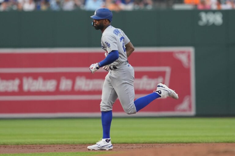MLB News: Jason Heyward’s blast sparks Dodgers’ blowout of O’s