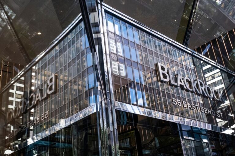 BlackRock Reports Q2 EPS Beat, But Money Inflows Decelerate