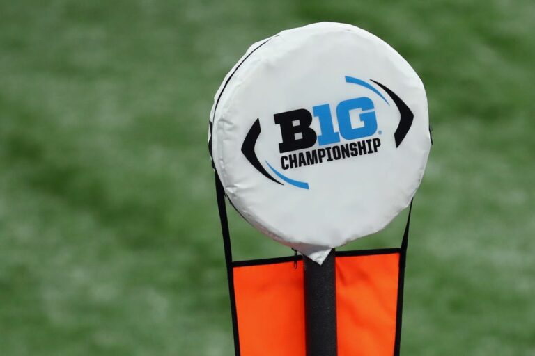 NCAAF News: Big Ten admits Oregon, Washington as more realignment dominoes fall