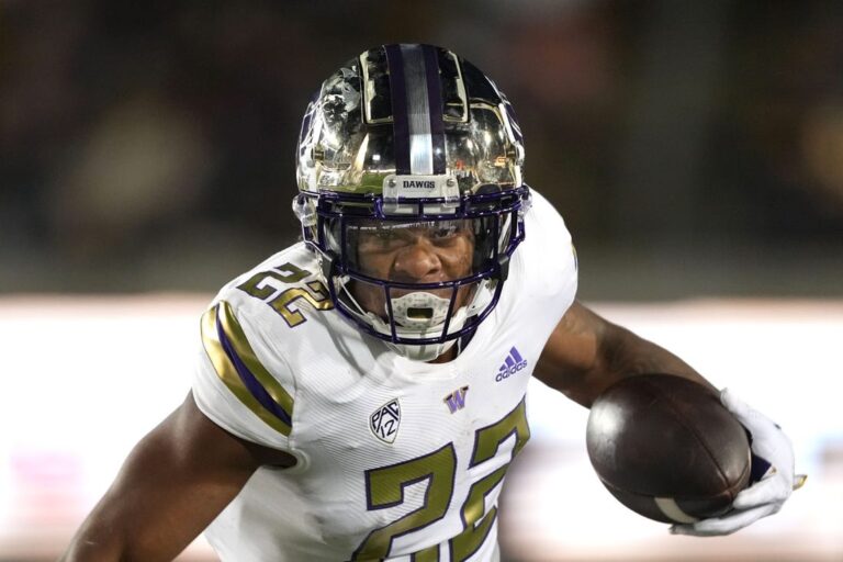 NCAAF News: Washington loses RB Cameron Davis to season-ending injury