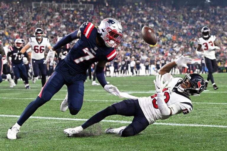 NFL News: NFL roundup: Texans score 20 straight points to upend Patriots