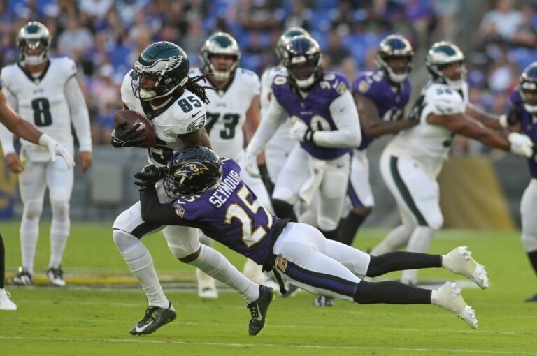 NFL News: Eagles’ Tyrie Cleveland, Moro Ojomo carted off field