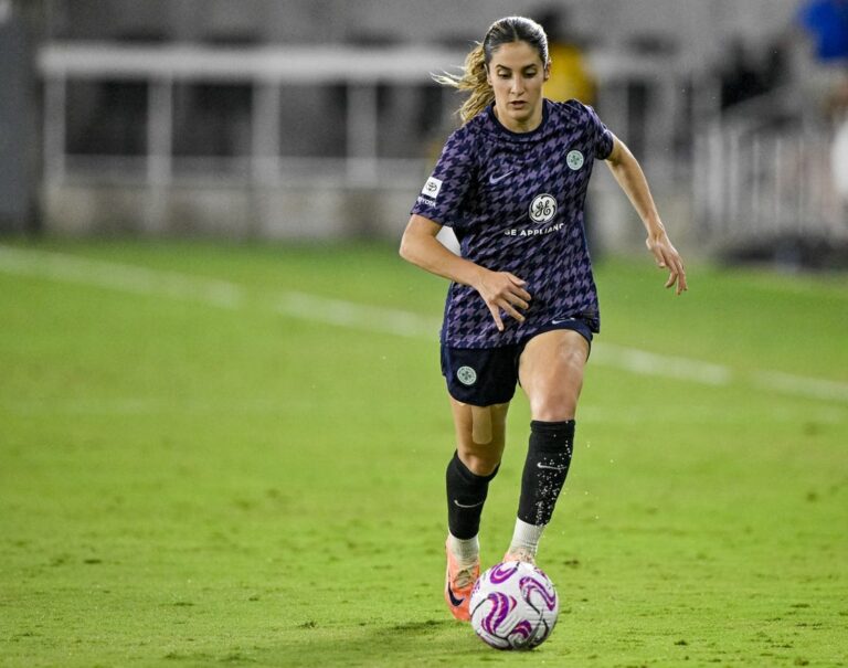 NWSL News: Racing Louisville star Savannah DeMelo signs extension