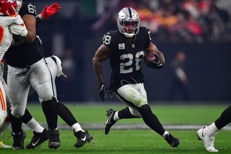 NFL News: Raiders star RB Josh Jacobs not holding grudges after pay dispute