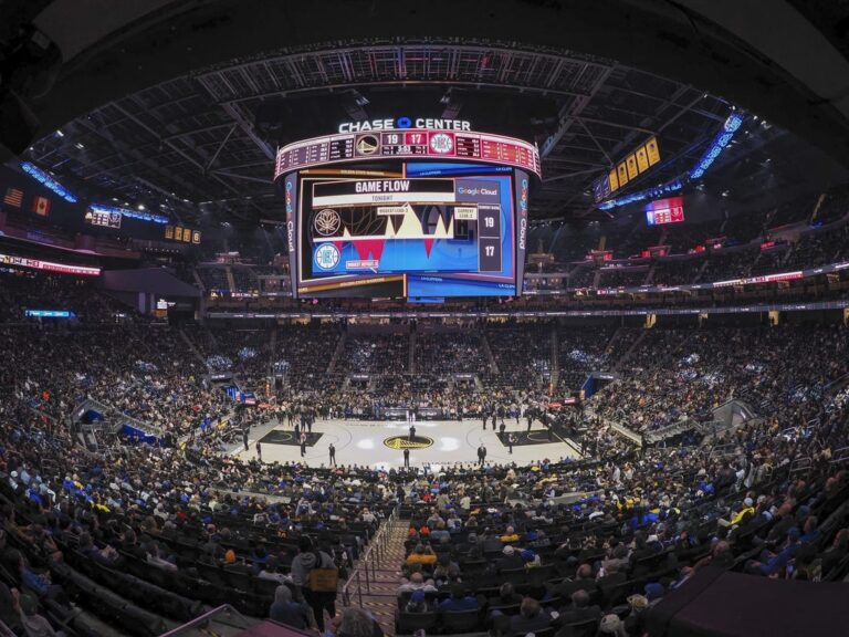 Reports: Bay Area set to land WNBA team