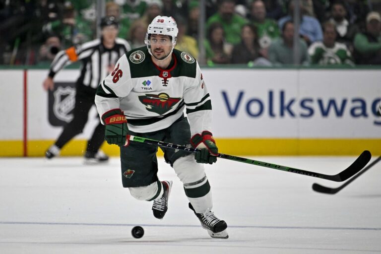 NHL News: Wild sign Mats Zuccarello, Marcus Foligno to extensions