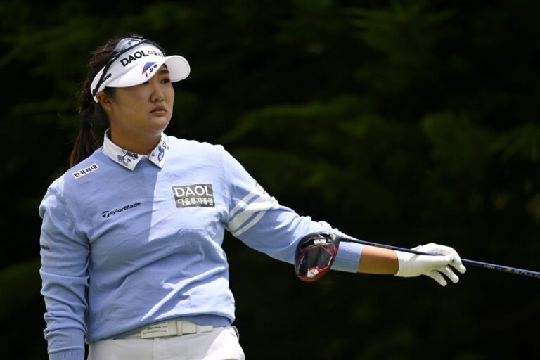 LPGA News: Hae Ran Ryu fires 64 to lead NW Arkansas Championship
