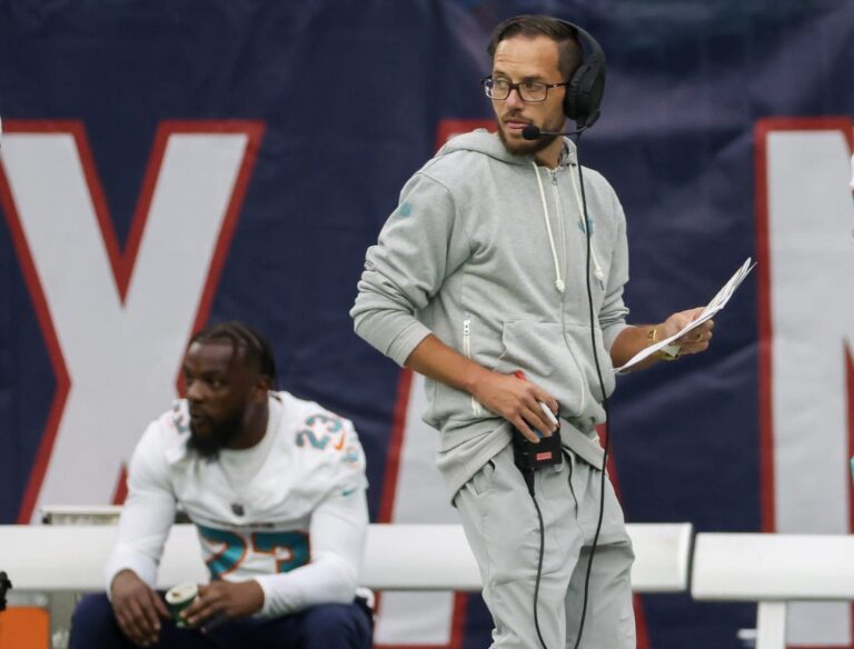 NFL News: Dolphins coach Mike McDaniel faces hometown team in Broncos