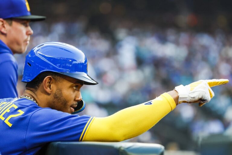 MLB News: Mariners bring first-place outlook into rematch with Royals