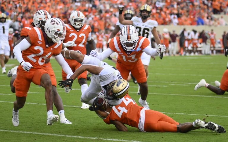 NCAAF News: Purdue overcomes lengthy weather delay to down Virginia Tech