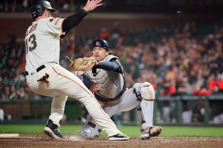 MLB News: Holding on in wild-card chase, Giants host Guardians