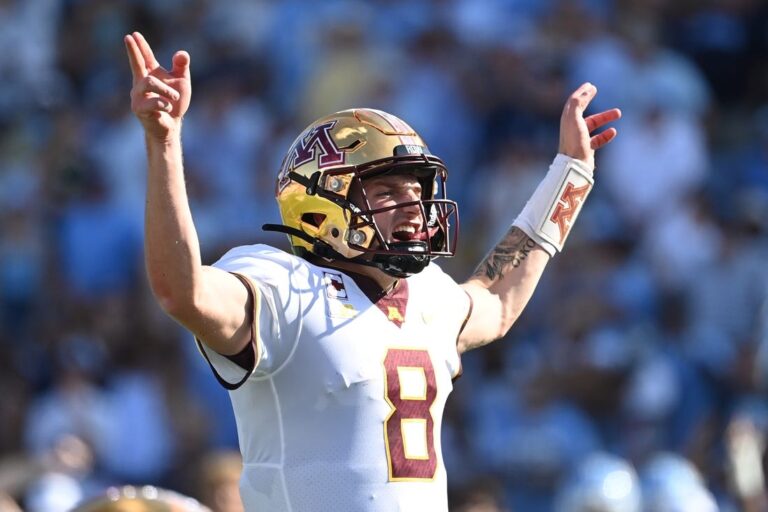 NCAAF News: Minnesota, Northwestern rush to erase losses