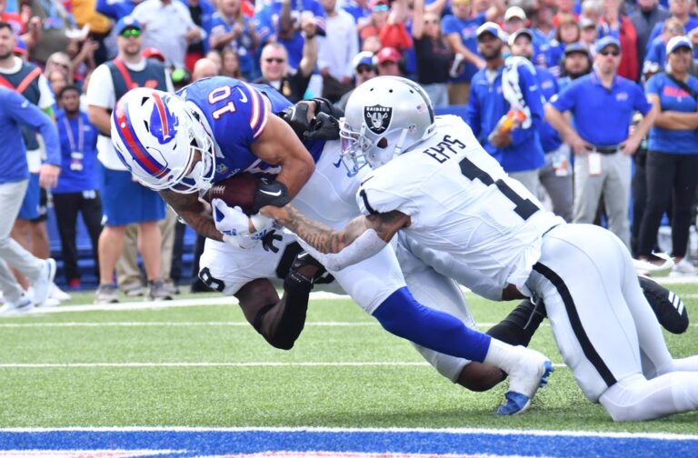 NFL News: Josh Allen, Bills bounce back, blow out Raiders